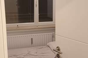 Sicheres Investieren durch nachhaltige Vermietbarkeit - Gepflegte 4-Zimmerwohnung mit EBK und Balkon – Quiddestrasse 72, 81753 Neuperlach, München – Vorschaubild 5
