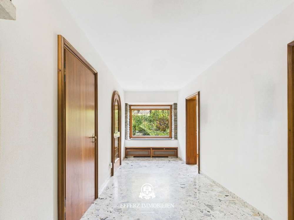 Immobilie in Altenahr - Großzügiges Anwesen mit parkähnlichem Grundstück und traumhaftem Panoramablick! - Bild 2