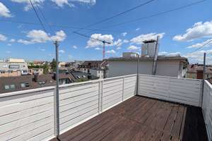 Rarität! Renovierte Dach-Maisonettewhg. mit Terrasse, gegenüber Pinakothek / Museum Brandhorst – Die vollständige Adresse der Immobilie erhältst du vom Anbieter., 80333 Universität, München – Vorschaubild 24