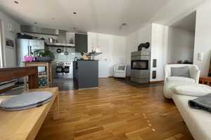 Exklusive möblierte Penthouse-Wohnung mit Schwedenofen und 2 Dachterrassen! – München – Vorschaubild 3