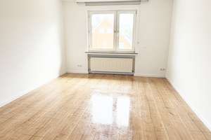 *Gut geschnittene 3,5 Zimmer Wohnung zentral gelegen*