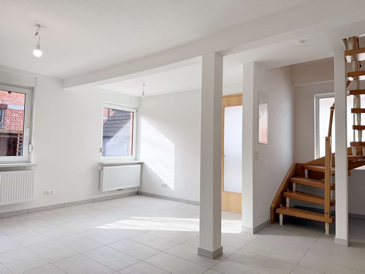 Immobilie in Rudersberg - Backsteinhaus in Rudersberg – Einfamilienhaus mit Scheune, Garten und viel Potenzial - Bild 5