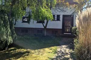 Idyllisches Ein- Zweifamilienhaus mit großem Potenzial in zentraler Lage von Hasbergen  – Die vollständige Adresse der Immobilie erhältst du vom Anbieter., 49205 Hasbergen – Vorschaubild 1