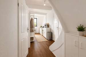 Charmante Dachgeschoss-Maisonettewohnung im Herzen von Pempelfort - Nahe der Nordstraße – 40477 Pempelfort, Düsseldorf – Vorschaubild 3