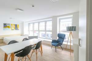 Stilvoll möblierte Etagenwohnung mit moderner Einbauküche!