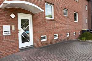 "Ideal für eine kleine Familie"
Eigentumswohnung mit Garten und Garage in 47239 Duisburg-Rumeln – Die vollständige Adresse der Immobilie erhältst du vom Anbieter., 47239 Rumeln-Kaldenhausen, Duisburg – Vorschaubild 3