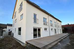 Schlüsselfertig errichteter Neubau für Erstbezieher im A+ Standard in attraktiver Lage von Weinsberg – Heilbronn (Kreis) – Vorschaubild 1