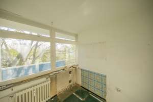 Bezugsfreie 3 Zi-Whg in DER Architektur-Ikone: im Oskar Niemeyer Haus im 3. OG mit Balkon – Altonaer Strasse 14, 10557 Hansaviertel, Berlin – Vorschaubild 4