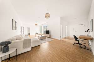 Stilvolle 4-Zimmer Wohnung in Mitte - voll möbliert