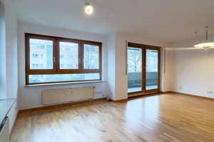 Zentrumsnahe 4-Zimmer Wohnung im Grünen! – Wallmerstraße 135, 70327 Untertürkheim (Ortsteil), Stuttgart – Vorschaubild 5