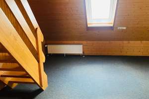 Helle 3-Zimmer-Dachgeschosswohnung mit Süd-Balkon und Aussicht – Die vollständige Adresse der Immobilie erhältst du vom Anbieter., 70563 Heerstraße, Stuttgart – Vorschaubild 6
