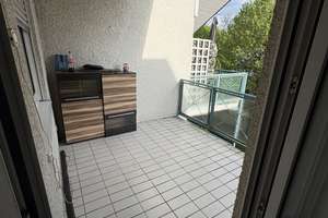 2-Zimmer Wohnung DG mit Balkon. Kaltmiete incl. Parkplatz  € 760,00 – Gartenstr. 113/3, 74076 Heilbronn, Heilbronn – Vorschaubild 4