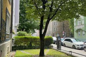 GROSSZÜGIGE, GEMÜTLICHE 3-ZI-ALTBAUWOHNUNG IM GRÜNEN – Die vollständige Adresse der Immobilie erhältst du vom Anbieter., 80636 St. Vinzenz, München – Vorschaubild 3