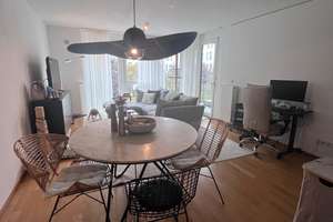 Helle 2-Zimmerwohnung mit Balkon in Stuttgart-Süd/Marienplatz – Heusteigstraße 116, 70180 Lehen, Stuttgart – Vorschaubild 1