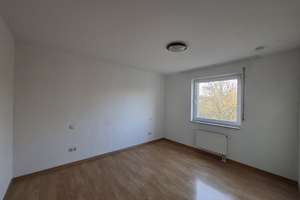 3-Familienhaus 230 m² mit Balkonen, Garten, Garagen u. Stellplätzen – Die vollständige Adresse der Immobilie erhältst du vom Anbieter., 52428 Jülich – Vorschaubild 10