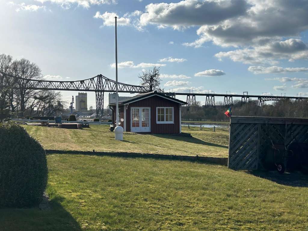 Immobilie in Osterrönfeld - Wohnen und leben in 1. Reihe am NOK!! Großzügiges Einfamilienhaus mit Einliegerwohnung! - Bild 4