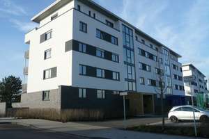 Hochwertige, lichtdurchflutete 4-Zimmer-Wohnung mit Einbauküche, provisionsfrei