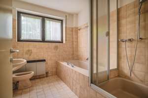 Südviertel!
Bezugsfreie Dreizimmerwohnung  mit Balkon und Tiefgaragenstellplatz in bester Wohnlage – Die vollständige Adresse der Immobilie erhältst du vom Anbieter., 52066 Burtscheid Steinebrück, Aachen – Vorschaubild 11