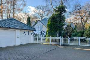 Rissen, Klövensteen: Zauberhafte Twin-Villa mit Türmchen, Kamin, Pool, Sonnenterrassen u. Garage...! – Die vollständige Adresse der Immobilie erhältst du vom Anbieter., 22559 Rissen, Hamburg – Vorschaubild 27