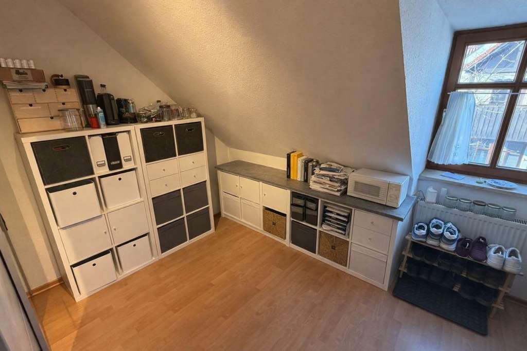 Immobilie in Zolling - KAPITALANLAGE MIT CHARME!!! Gepflegte 2,5-Zimmer-Maisonette-Eigentumswohnung mit Süd-Balkon - Bild 1