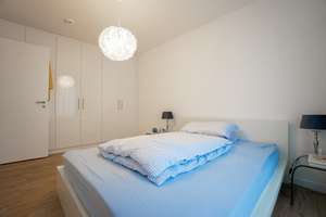 Düsseldorf: Große Traumwohnung mit Blick ins Grüne im Herzen von Oberkassel – Die vollständige Adresse der Immobilie erhältst du vom Anbieter., 40547 Niederkassel, Düsseldorf – Vorschaubild 16