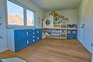 Modernes Familienzuhause mit Garten im Münchner Norden – Sperlingweg 17a, 80937 Am Hart, München – Vorschaubild 9
