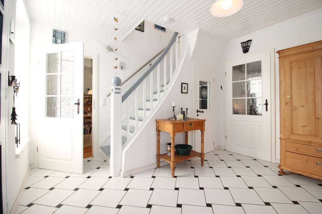 Immobilie in Schleswig - Seit  2010 umfangreich modernisierte Doppelhaushälfte in zentrumsnaher Lage von Schleswig! - Bild 1