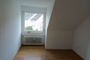 Schicke, renovierte 2-Zimmer Dachgeschosswohnung in Hemer – Am Ballo 21, 58675 Hemer – Vorschaubild 4