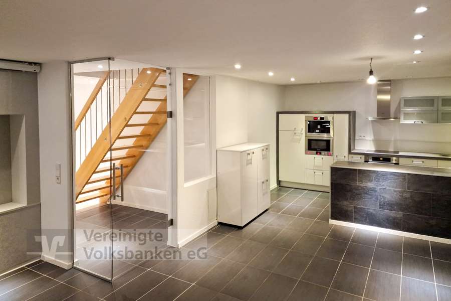 Immobilie in Wannweil - Geräumige 5/6 Zimmer-DG-Wohnung in Wannweil mit 2 Garagen! - Bild 4