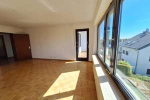 Schöne 3 Zi.-Whg. mit Südbalkon und TG-Stellplatz in Stuttgart-Riedenberg – Die vollständige Adresse der Immobilie erhältst du vom Anbieter., 70619 Riedenberg, Stuttgart – Vorschaubild 4