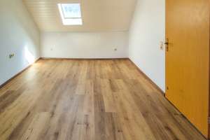 Exklusiv & Kernsaniert | 5 ZKB | 90 qm | GästeWC | Garten | Terrasse | Großer Keller | Garage auf W. – Die vollständige Adresse der Immobilie erhältst du vom Anbieter., 66903 Altenkirchen – Vorschaubild 18