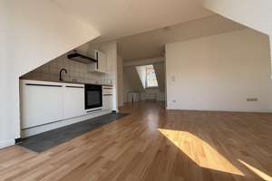 ERSTBEZUG | Helle 2 Zi Dachgeschoss | Neues Bad | Neue Küche | Gohlis Süd – Georg-Schumann-Straße 131, 4155 Gohlis-Süd, Leipzig – Vorschaubild 4