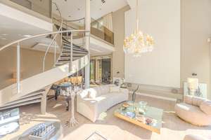 Repräsentative Design-Villa mit absoluter Privatsphäre in den Elbvororten  – Die vollständige Adresse der Immobilie erhältst du vom Anbieter., 22587 Rissen, Hamburg – Vorschaubild 7