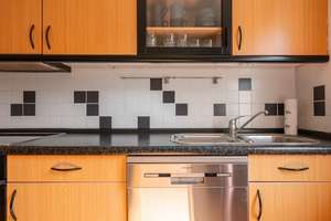 Gepflegte 2-Zimmer-Wohnung mit eigenem Gartenanteil nebst Terrasse und Einbauküche in Wuppertal – Die vollständige Adresse der Immobilie erhältst du vom Anbieter., 42327 Vohwinkel, Wuppertal – Vorschaubild 7