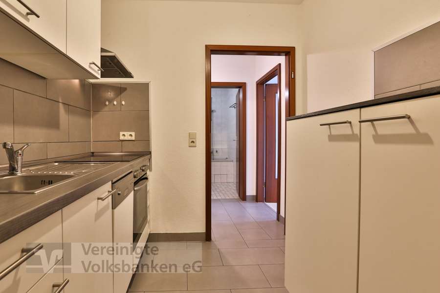 Immobilie in Tamm - Attraktive 2-Zimmer-Wohnung mit Balkon & Tiefgaragenstellplatz-FREI - Bild 2