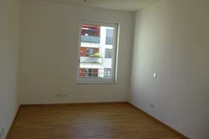 Helle, exklusive, geräumige und neuwertige 2-Zimmer-Wohnung mit Balkon und EBK in Mannheim – T 4 3, 68161 Innenstadt/Jungbusch, Mannheim – Vorschaubild 5
