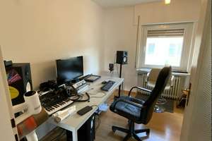 4-Zimmer-Wohnung Nähe Innenstadt  – Die vollständige Adresse der Immobilie erhältst du vom Anbieter., 85055 Nordost, Ingolstadt – Vorschaubild 8