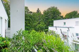 Moderne und helle 4-Zimmer-Wohnung mit Blick in die Aubinger Lohe