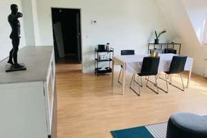 Zentrale möblierte 2-Zimmer-Wohnung (5. OG, kein Aufzug) – Thürmchenswall 35, 50668 Altstadt/Nord, Köln – Vorschaubild 2