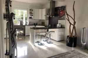 Einfamilienhaus im Traumhaften Hamburg-Sülldorf – Die vollständige Adresse der Immobilie erhältst du vom Anbieter., 22589 Sülldorf, Hamburg – Vorschaubild 5