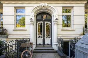 Prominent Wohnen am Abendrothsweg: ganz oben und gleich mittendrin im Leben – Die vollständige Adresse der Immobilie erhältst du vom Anbieter., 20251 Hoheluft-Ost, Hamburg – Vorschaubild 10