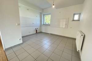 *schöne Balkonwohnung mit Tageslichtbad in grüner Lage* – Bischof-Franz-Wolf-Str. 28, 45357 Gerschede, Essen – Vorschaubild 4