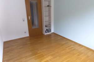 Gepflegte 4-Zimmer-Wohnung mit Balkon in Hirschberg an der Bergstraße – Die vollständige Adresse der Immobilie erhältst du vom Anbieter., 69493 Hirschberg an der Bergstraße – Vorschaubild 9