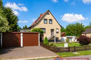 Familienfreundliches Einfamilienhaus mit Wintergarten, Sauna und großzügigem Grundstück in ruhiger W – Die vollständige Adresse der Immobilie erhältst du vom Anbieter., 39122 Salbke, Magdeburg – Vorschaubild 2