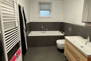 Neue 3 Zimmer Erdgeschoss Wohnung in Zehlendorf - Wohnen mit großem Garten und TG-Stellplatz – Die vollständige Adresse der Immobilie erhältst du vom Anbieter., 14169 Zehlendorf, Berlin – Vorschaubild 8
