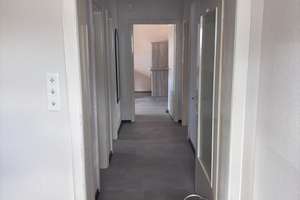 **freundliche, helle 3-Zi.-Wohnung, zentral gelegen** – 36199 Rotenburg an der Fulda – Vorschaubild 1