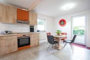 Gepflegtes Wohnhaus mit Praxis und Baugrundstück! – Die vollständige Adresse der Immobilie erhältst du vom Anbieter., 26556 Westerholt – Vorschaubild 9