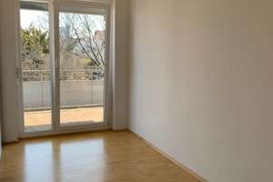 Attraktive, helle 4-Zimmer-Wohnung in Stuttgart-Vaihingen – Die vollständige Adresse der Immobilie erhältst du vom Anbieter., 70569 Dachswald, Stuttgart – Vorschaubild 7