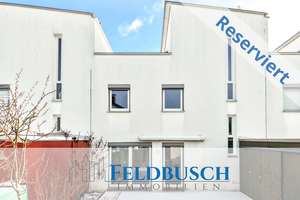 Ankommen & wohlfühlen: Modernes Reihenhaus mit Dachterrasse in beliebter Lage von Neumarkt i.d.Opf. – Die vollständige Adresse der Immobilie erhältst du vom Anbieter., 92318 Neumarkt in der Oberpfalz – Vorschaubild 1