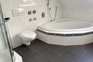 Urlaubsgefühl zuhause: Maisonette Wohnung mit privatem Pool- & Wellnessbereich – 85405 Nandlstadt – Vorschaubild 10